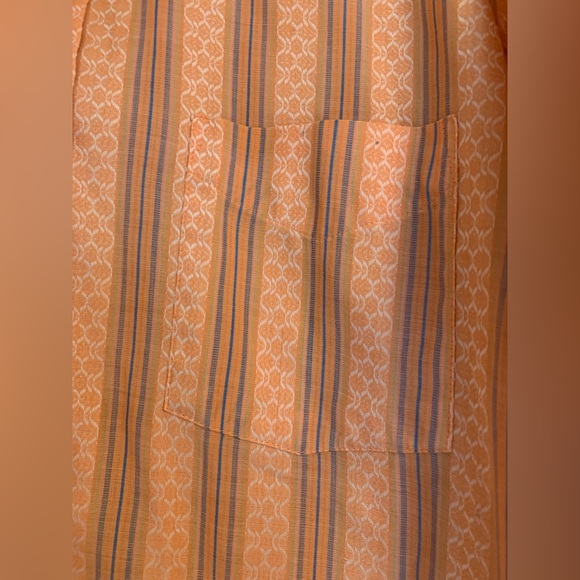 Vintage BBD Brand Traditionals Peach Button down - Picture 7 of 7